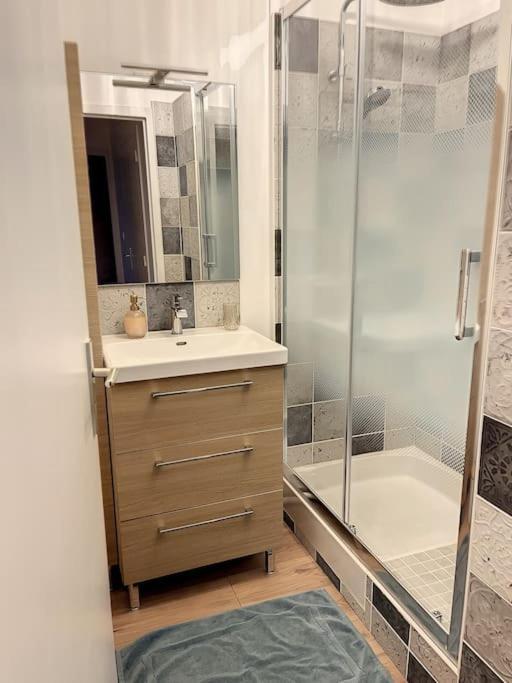 Apartmán Le Julia - Neuf - Gare Et Garage Compiègne Exteriér fotografie